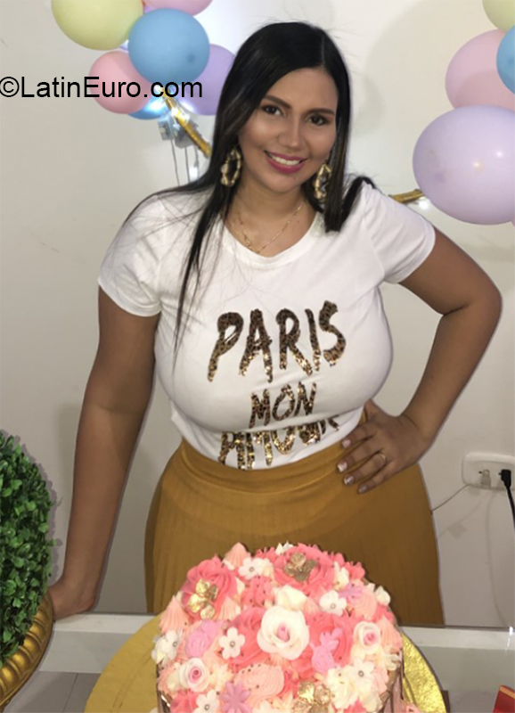 Date this funny Colombia girl Estefany from Santa Marta CO26472