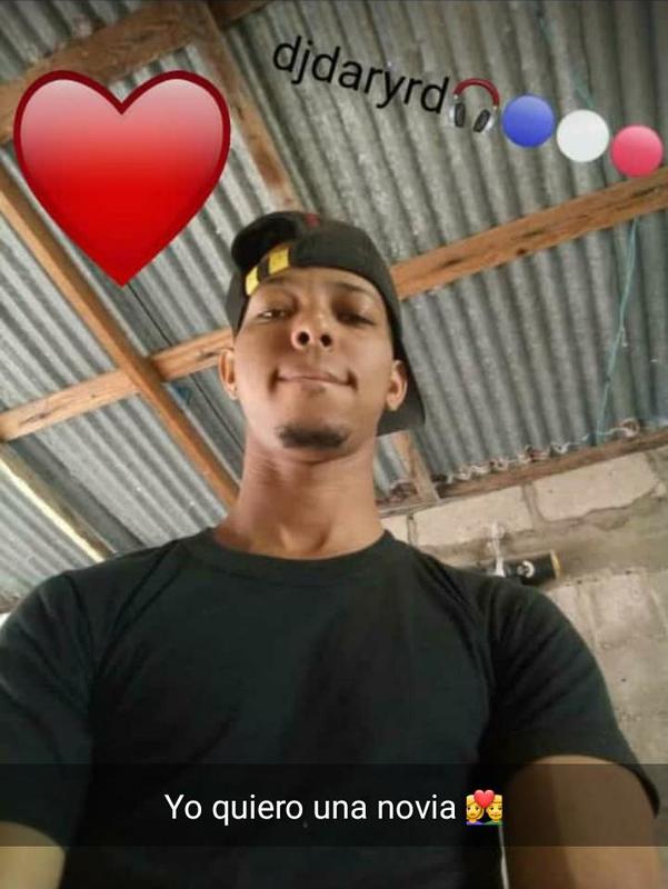 Date this stunning Dominican Republic man Dary from Santiago DO36933