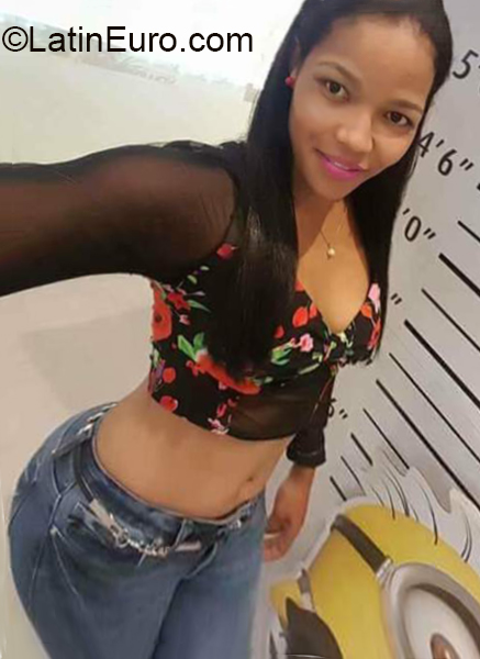 Date this exotic Dominican Republic girl Alba from Puerto Plata DO36962