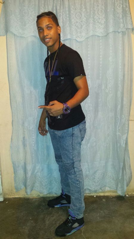 Date this funny Dominican Republic man Bradwin Paula from Azua DO37078
