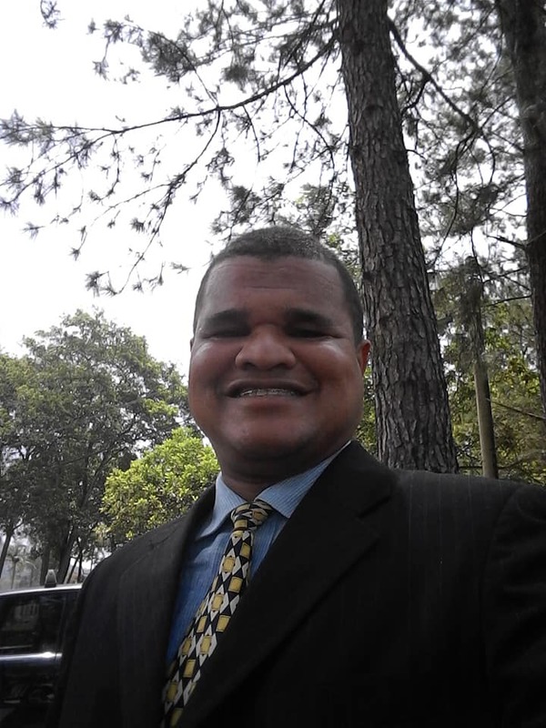 Date this funny Dominican Republic man Samuel from Santo Domingo DO37106