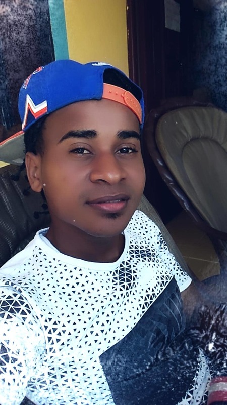 Date this young Dominican Republic man Esteban from Santo Domingo DO37192