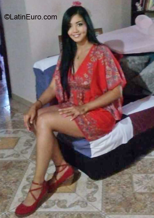 Date this gorgeous Colombia girl Mayte from Pereira CO30301