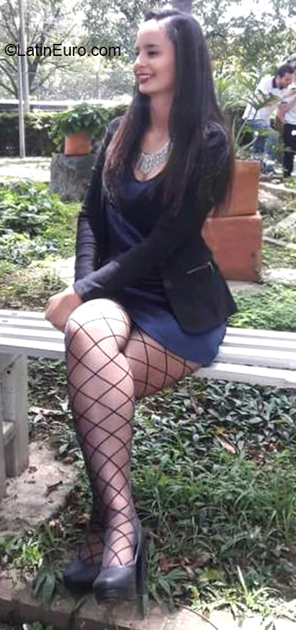 Date this happy Colombia girl Valentina from Medellin CO26781