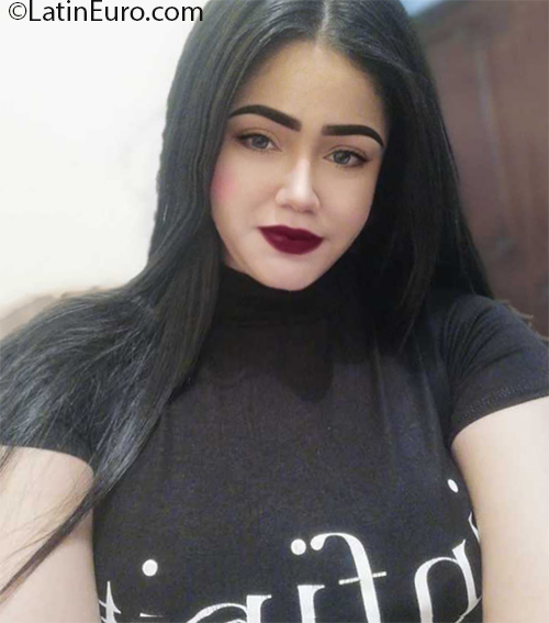 Date this delightful Colombia girl Any from Bogota CO26921