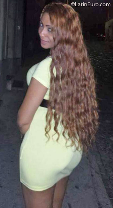Date this good-looking Dominican Republic girl Reyna from Puerto Plata DO37647