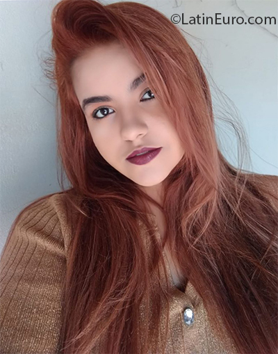Date this exotic Brazil girl Thatia from Sao Paulo BR11083