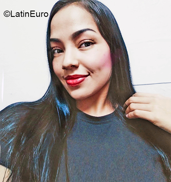 Date this passionate Colombia girl Joanna from Medellin CO27244