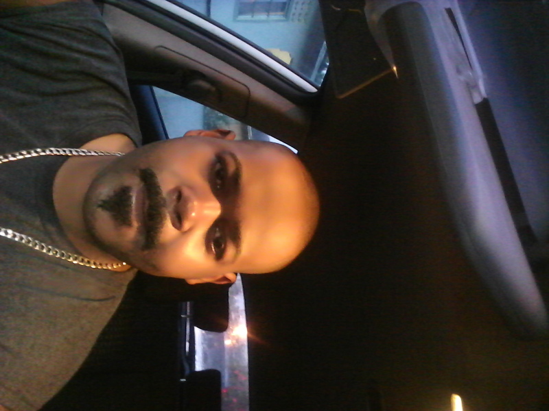 Date this tall Trinidad and Tobago man Marco from Port Of Spain TT94