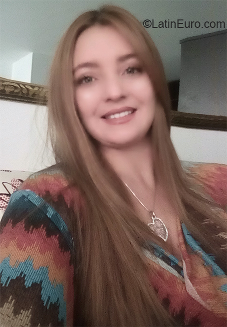 Date this exotic Colombia girl Alejandra from Medellin CO27674