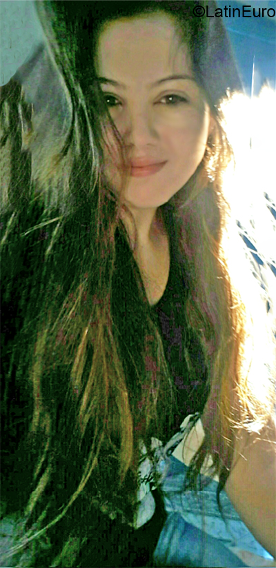 Date this cute Argentina girl Carolina from Las Brenas AR444