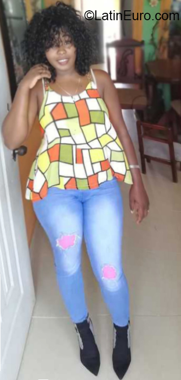 Date this passionate Dominican Republic girl Yuleisy from San Pedro De Macoris DO38371