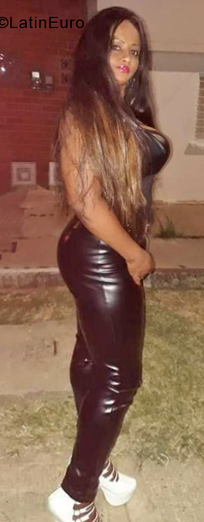 Date this delightful Colombia girl Zora from Cali CO28083