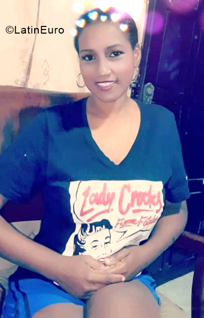 Date this good-looking Colombia girl Ximena from Cali CO28219