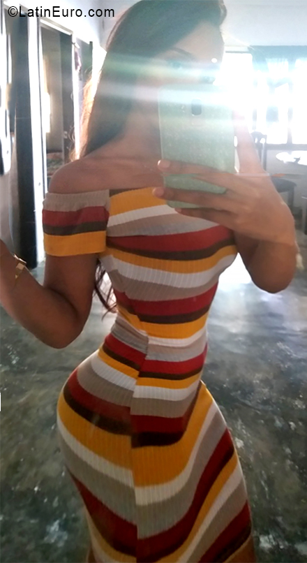 Date this athletic Colombia girl Isabel from Apartado CO28238