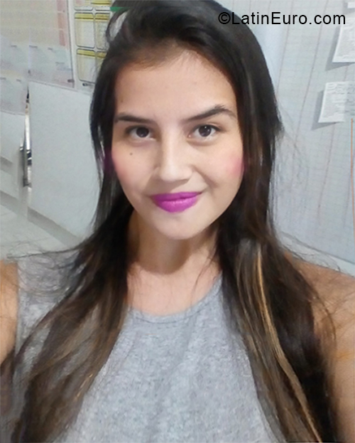 Date this cute Colombia girl Leila from Cucuta CO28252