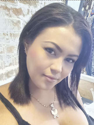 Date this lovely Ecuador girl Lorenis from Quito EC577