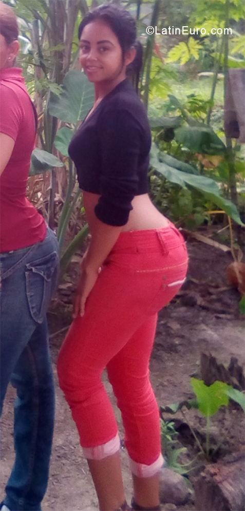 Date this hard body Venezuela girl Jennifer from Ciudad Bolivar VE3409