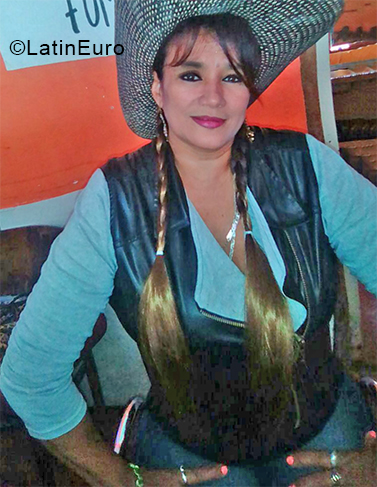 Date this lovely Colombia girl Gloria from Manizales CO28357