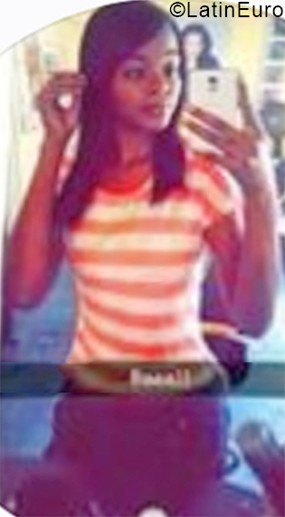 Date this beautiful Dominican Republic girl Aydin from Santiago DO38676