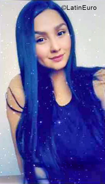 Date this exotic Colombia girl Julie from Bogota CO28416