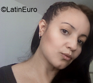 Date this funny Colombia girl Diana from Bogota CO28573