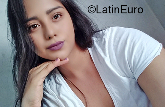 Date this voluptuous Mexico girl Fernanda from Tuxtla Gutierrez MX2081