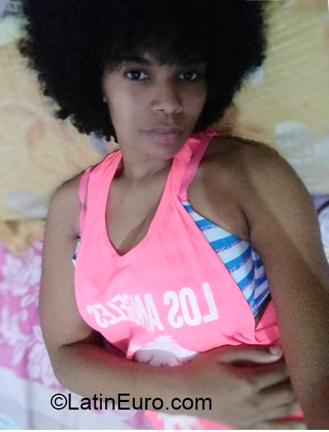 Date this delightful Dominican Republic girl Dorisa Mery from Santo Domingo DO38781