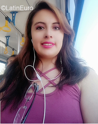 Date this tall Ecuador girl Yadira from Quito EC614