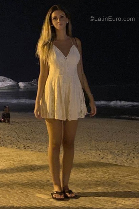 Date this sultry Brazil girl Priscilla from Rio De Janeiro BR11265