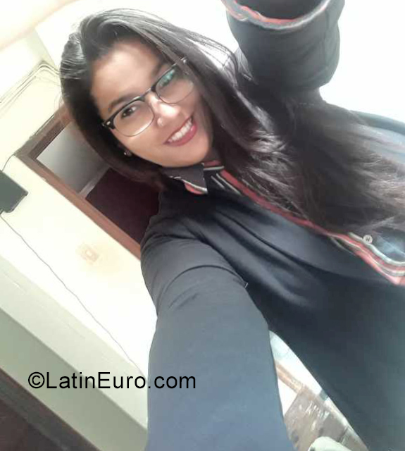 Date this good-looking Colombia girl LIZETH from Tolima CO30166