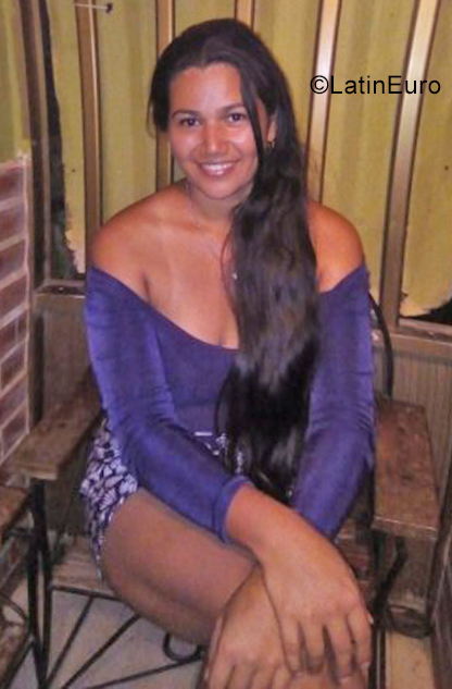 Date this georgeous Venezuela girl Whileska from Porlamar VE3655