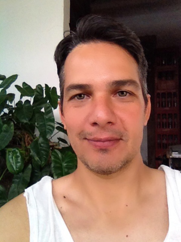 Date this exotic Venezuela man Carlos from Carcas VE3670