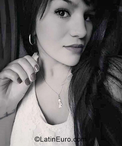 Date this lovely Dominican Republic girl Sofia from Maria Trinidad Sanchez DO39258