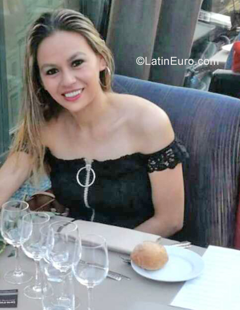 Date this tall Norway girl Milena from Oslo NO230