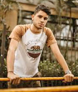 Date this tall United States man Carlos from Miami US21121