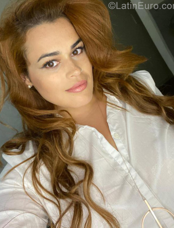 Date this passionate Uruguay girl Maria Pia from Montevideo UY78