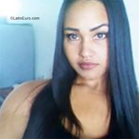 Date this sultry Venezuela girl Marianna from Guarenas VE3724