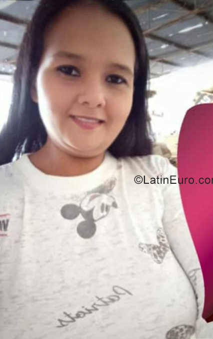 Date this sultry Venezuela girl Nanyelis from Punto Fijo VE3727