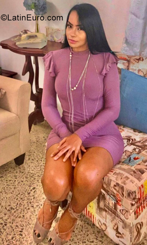 Date this fun Dominican Republic girl Elisabel from Puerto Plata DO40521