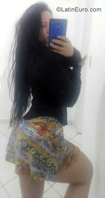 Date this young Brazil girl Leone from Sao Paulo BR12398
