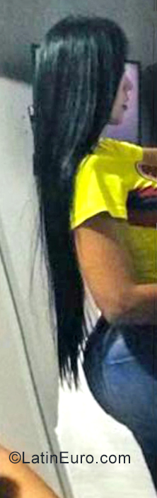 Date this lovely Colombia girl Giovana from Medellin CO29497