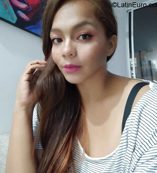 Date this gorgeous Colombia girl Andrea from Cali CO29614