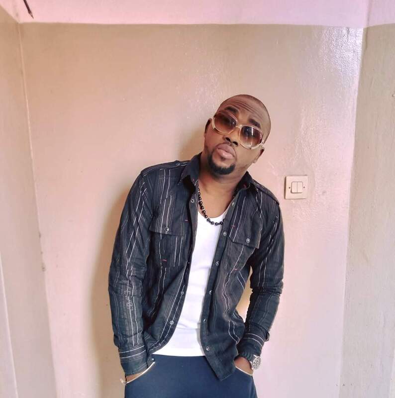 Date this pretty Togo man Jroc from Lomé TG53