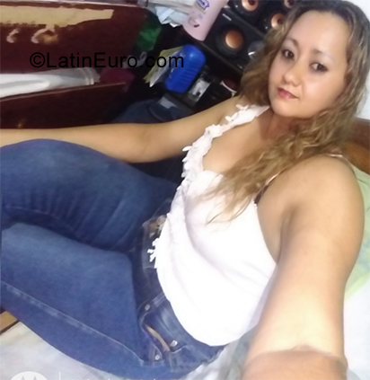 Date this fun Colombia girl Carolina from Ibague CO29773
