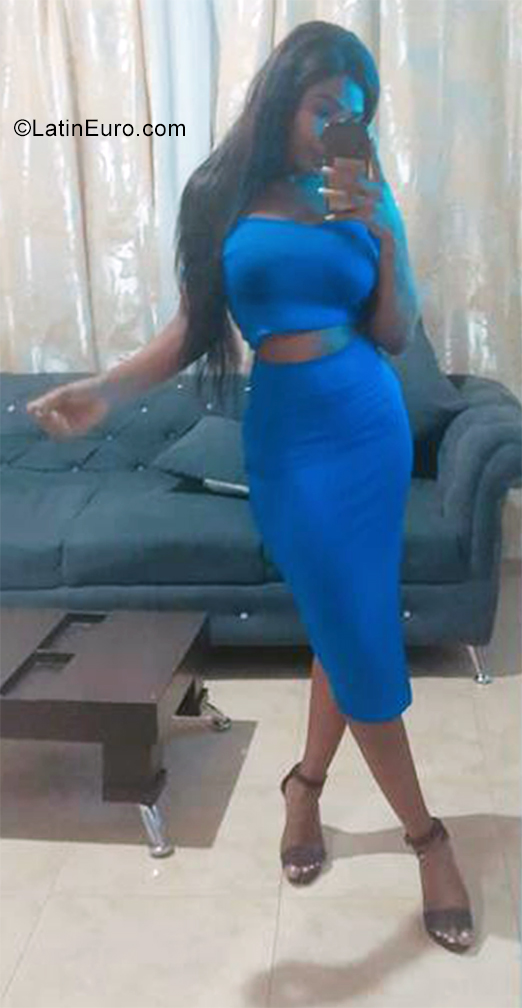 Date this gorgeous Colombia girl Fabiana from Cali CO29781