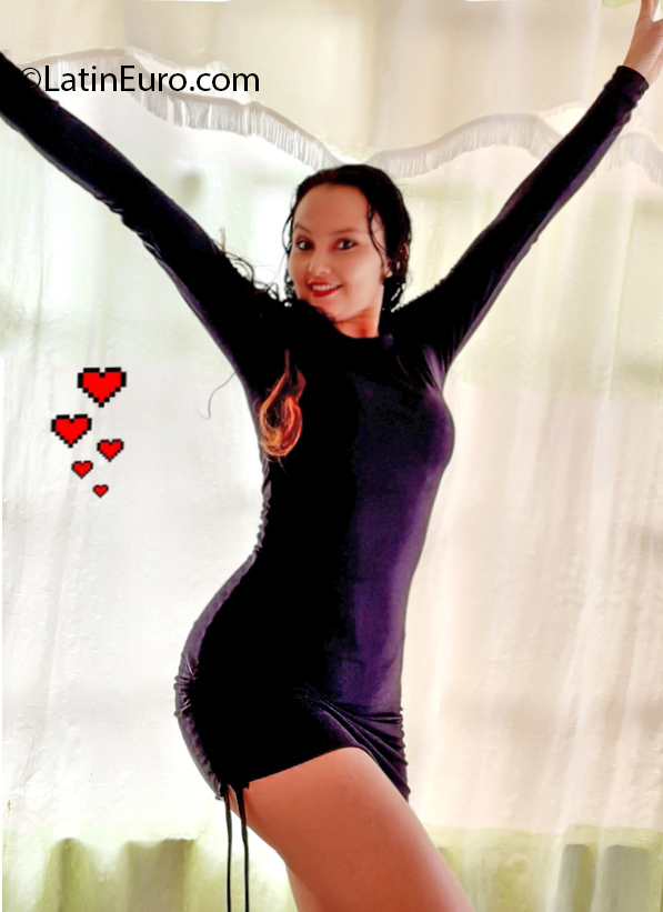 Date this gorgeous Colombia girl Johanna from Ibague CO30107