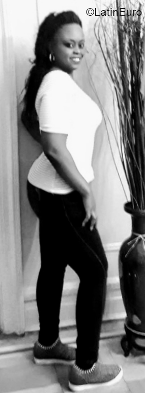 Date this passionate Dominican Republic girl Ana from San Pedro De Macoris DO39903