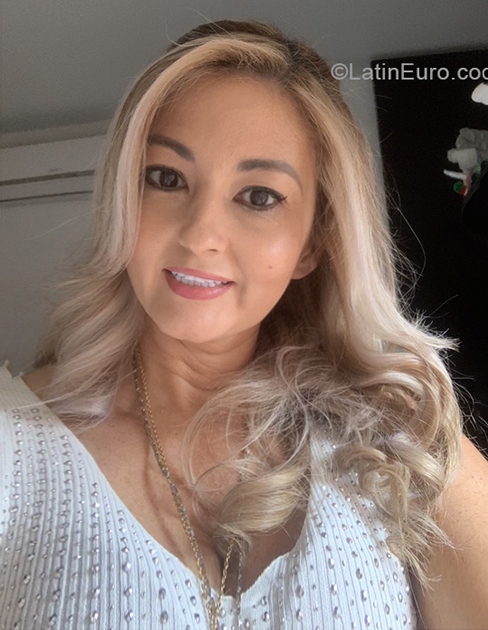 Date this beautiful Colombia girl Maria del pilar from Cali CO30473