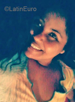 Date this sultry Brazil girl Vanessa from Rio De Janeiro BR11404